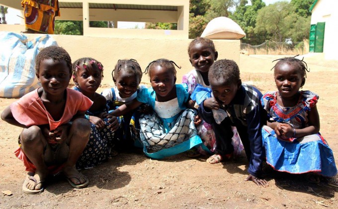 Cocktail beneficio del club de las embajadoras del CECI :  $38,000 recaudados para beneficiar las mujeres vaporizadoras de arroz de Burkina Faso (en inglés)