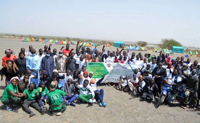 Youth, women and CECI volunteers mobilize for the climate: the case of Lake Thanma in Senegal